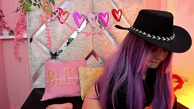 CandySwan online show from March 4, 2026, 11:29 am