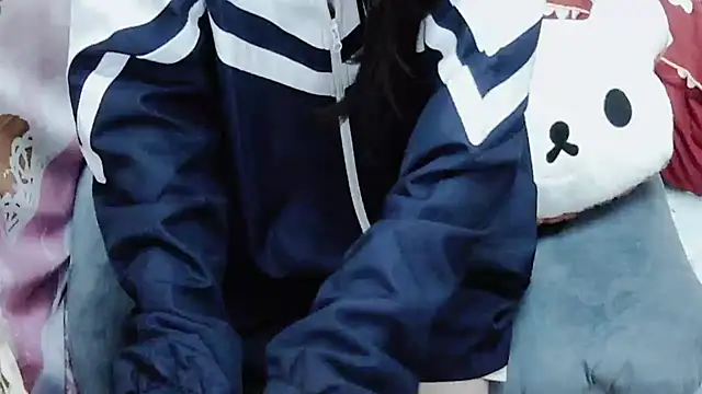 Alice-Hot88 online show from February 8, 2026, 12:03 pm