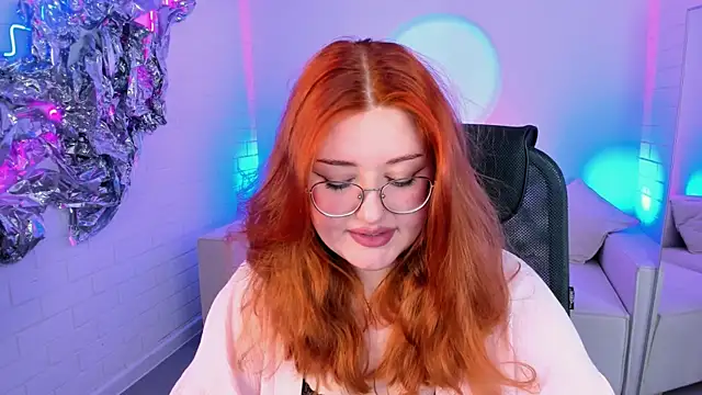 StaceyJensen online show from February 27, 2026, 10:59 am