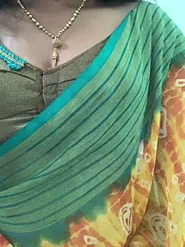 honeygirl6996 online show from June 17, 2026, 7:41 am