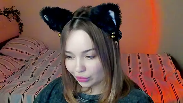 Snapshot of Lilovila chatting on June 12, 2026, 6:05 pm Lilovila online show from June 12, 2026, 6:05 pm