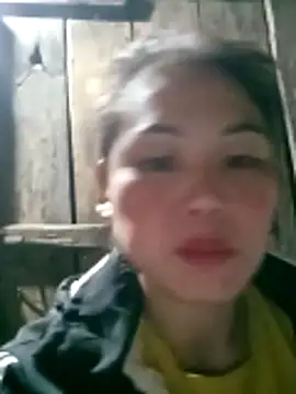 Snapshot of lynae-0 chatting on November 27, 2025, 1:22 pm lynae-0 online show from November 27, 2025, 1:22 pm