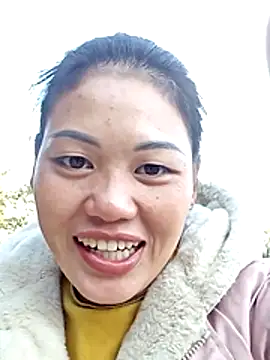 Snapshot of lynae-0 chatting on November 26, 2025, 1:05 am lynae-0 online show from November 26, 2025, 1:05 am