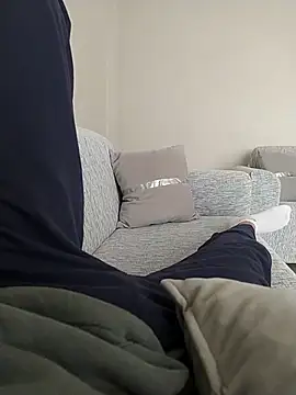 Snapshot of BarrenProtege chatting on November 29, 2025, 10:15 am BarrenProtege online show from November 29, 2025, 10:15 am