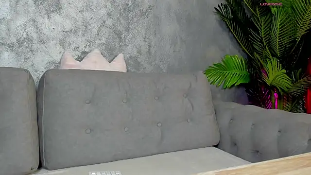 18perfectvibe online show from April 16, 2026, 9:39 pm