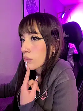 Snapshot of IIsacherry chatting on November 29, 2025, 3:01 pm IIsacherry online show from November 29, 2025, 3:01 pm