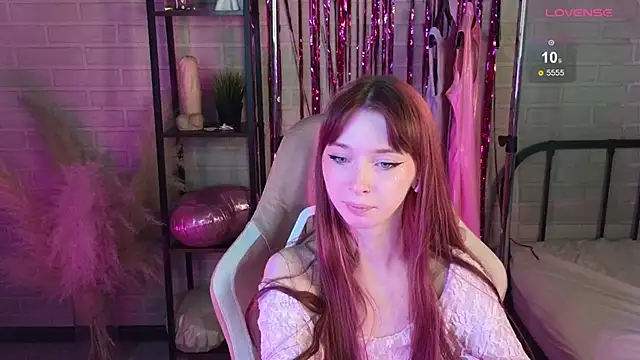 miiss jessica online show from February 15, 2026, 1:39 am