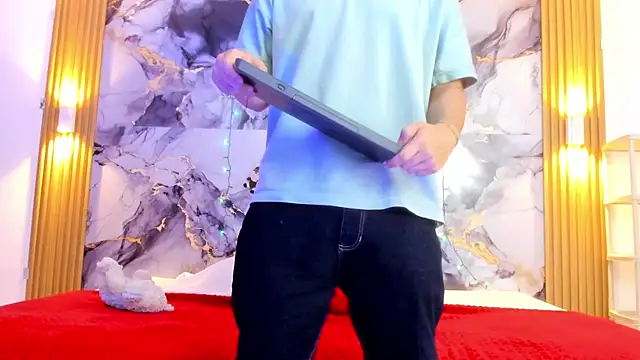 Dantee Dark online show from December 22, 2025, 7:47 pm