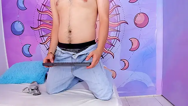 Dantee Dark online show from December 5, 2025, 5:55 pm