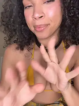 Kiki hammyy online show from March 19, 2026, 1:16 am