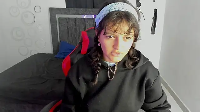 Snapshot of Mia_and_Kenai chatting on December 1, 2025, 12:28 pm Mia and Kenai online show from December 1, 2025, 12:28 pm