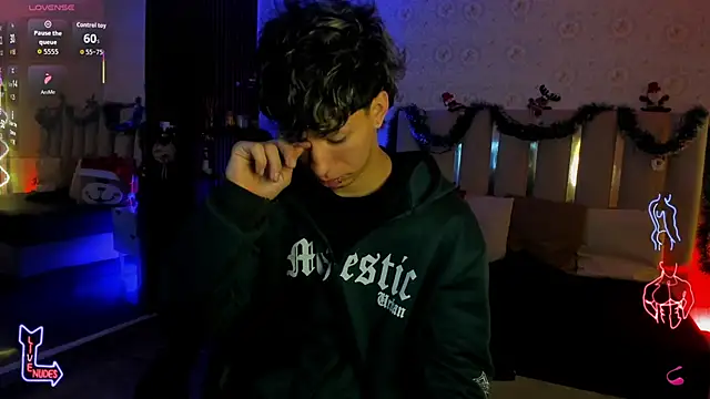 Snapshot of kaelwolf_tay chatting on January 18, 2026, 11:35 am kaelwolf tay online show from January 18, 2026, 11:35 am