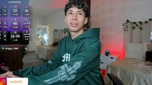 Snapshot of kaelwolf_tay chatting on February 5, 2026, 7:21 pm kaelwolf tay online show from February 5, 2026, 7:21 pm