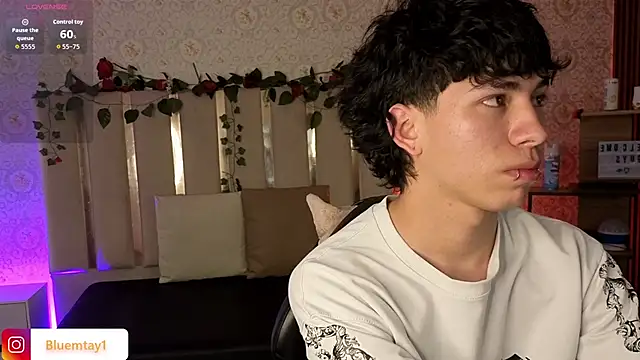 Snapshot of kaelwolf_tay chatting on February 20, 2026, 7:27 pm kaelwolf tay online show from February 20, 2026, 7:27 pm