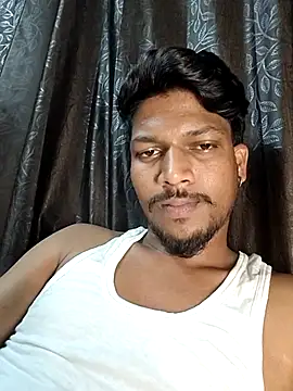 Snapshot of Handsome_09 chatting on March 12, 2026, 6:28 am Handsome 09 online show from March 12, 2026, 6:28 am