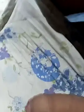 Juninrolao online show from April 22, 2026, 5:03 am