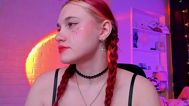 SweetieMarry online show from December 3, 2025, 8:08 pm