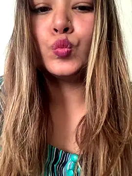 Snapshot of hotladki5 chatting on December 16, 2025, 7:45 am hotladki5 online show from December 16, 2025, 7:45 am