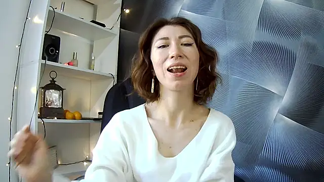 Snapshot of Nighted_Sofia chatting on December 4, 2025, 9:52 am Nighted Sofia online show from December 4, 2025, 9:52 am