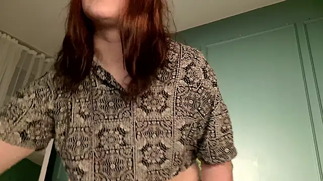 Snapshot of softy_focus chatting on November 27, 2025, 2:06 pm softy focus online show from November 27, 2025, 2:06 pm