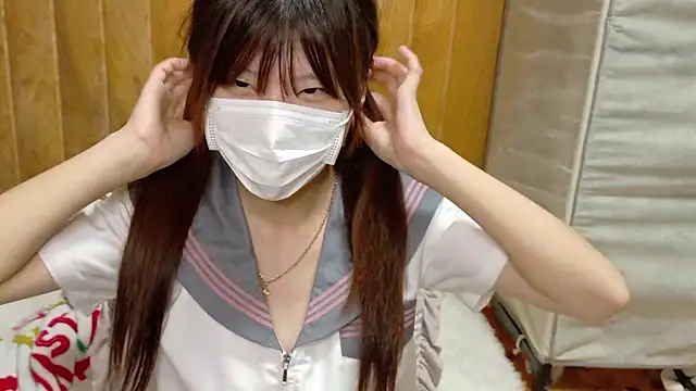 Snapshot of _NATSUMI chatting on December 1, 2025, 12:28 pm NATSUMI online show from December 1, 2025, 12:28 pm