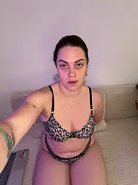 laraslittlesecrett online show from March 14, 2026, 1:50 pm