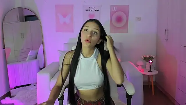 Snapshot of KAHTY_JONES_ chatting on November 28, 2025, 12:05 pm KAHTY JONES online show from November 28, 2025, 12:05 pm