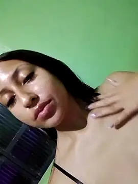 Snapshot of dallylah chatting on December 1, 2025, 2:45 am dallylah online show from December 1, 2025, 2:45 am