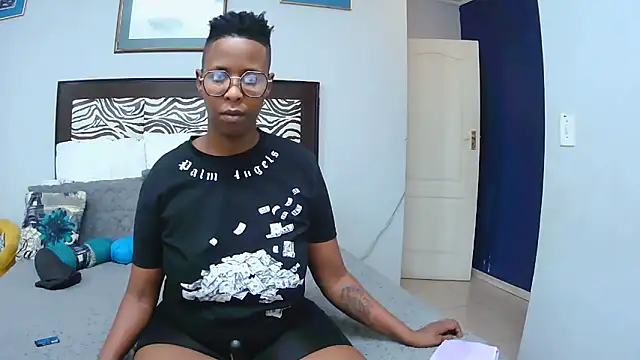 SexyCurves9 online show from February 5, 2026, 5:42 pm