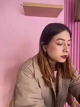 MaddieHunter online show from January 9, 2026, 1:07 pm