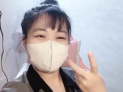 Miu8386 online show from December 5, 2025, 1:53 pm