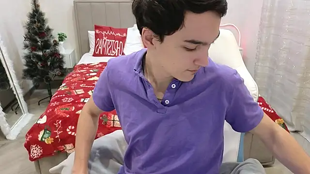 MoonlinSkinn online show from January 10, 2026, 1:01 am