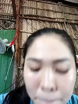 Lin-kute98 online show from April 6, 2026, 4:46 am