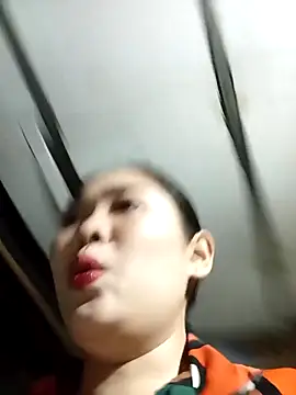 Lin-kute98 online show from February 28, 2026, 12:49 pm