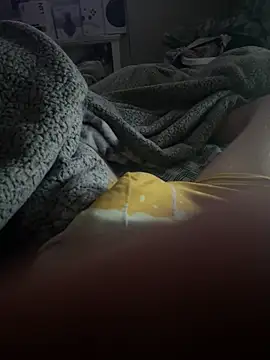 daddyyydeee online show from November 26, 2025, 12:49 pm