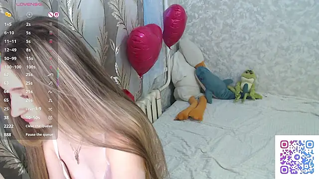 Snapshot of Ave_Costly chatting on February 15, 2026, 2:05 pm Ave Costly online show from February 15, 2026, 2:05 pm