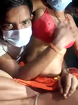 Curvy Vamikaa online show from December 1, 2025, 9:48 pm