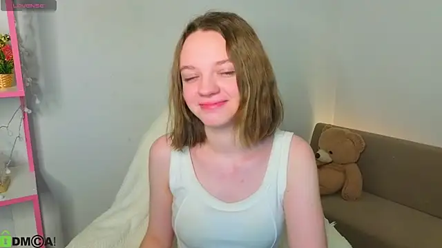 Snapshot of Olivia_Riesz chatting on February 18, 2026, 1:25 am Olivia Riesz online show from February 18, 2026, 1:25 am