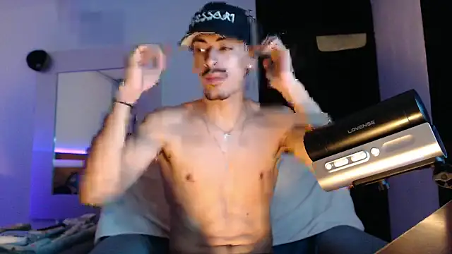 Da usma00 online show from December 5, 2025, 6:01 am