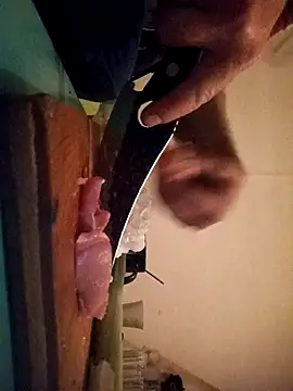 tomas111k online show from February 6, 2026, 7:54 pm