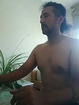 Snapshot of gancholate chatting on November 27, 2025, 8:31 pm gancholate online show from November 27, 2025, 8:31 pm