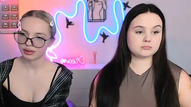 candy flossie1 online show from March 14, 2026, 7:31 pm