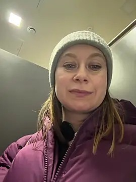 Brooke lover online show from March 12, 2026, 7:12 am