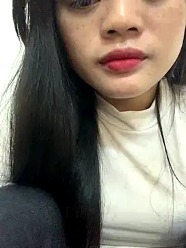 lana-kan online show from December 21, 2025, 1:35 pm