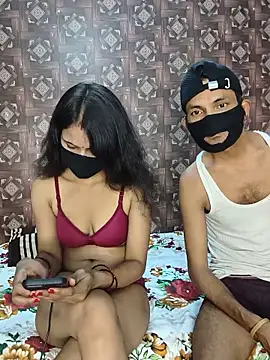 Snapshot of Sexy_komal02 chatting on May 31, 2026, 3:40 pm Sexy komal02 online show from May 31, 2026, 3:40 pm