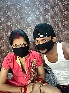 Snapshot of Sexy_komal02 chatting on February 15, 2026, 11:20 am Sexy komal02 online show from February 15, 2026, 11:20 am