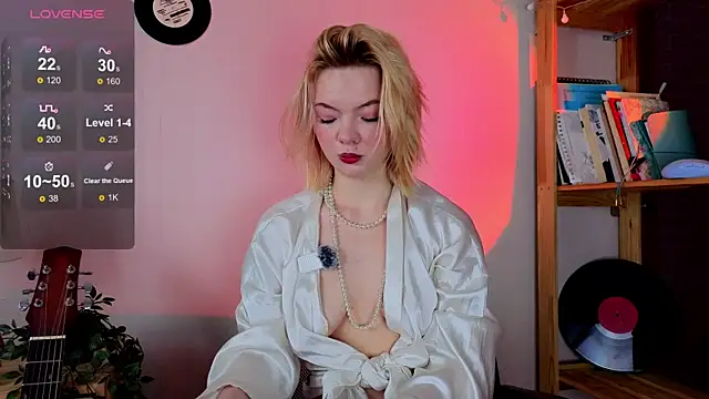 Me1inMonro online show from April 19, 2026, 5:52 am