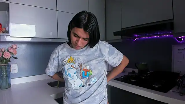 SaraAndrade  online show from April 10, 2026, 2:57 pm