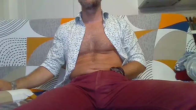 Snapshot of Eroshotlicker chatting on June 21, 2026, 9:09 pm Eroshotlicker online show from June 21, 2026, 9:09 pm