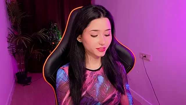 RedMidnight online show from February 6, 2026, 8:49 pm